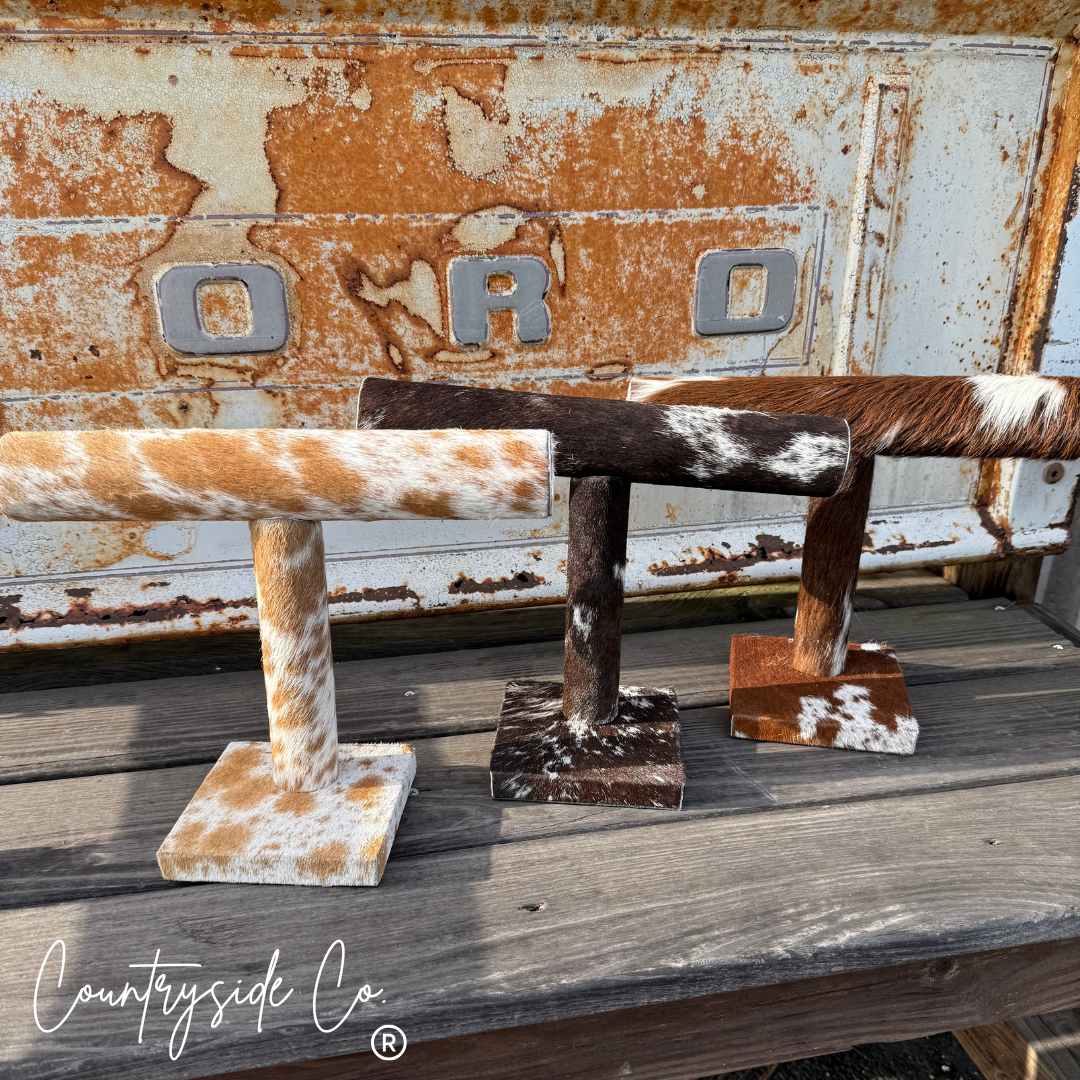 Bangle Cowhide Display Stand