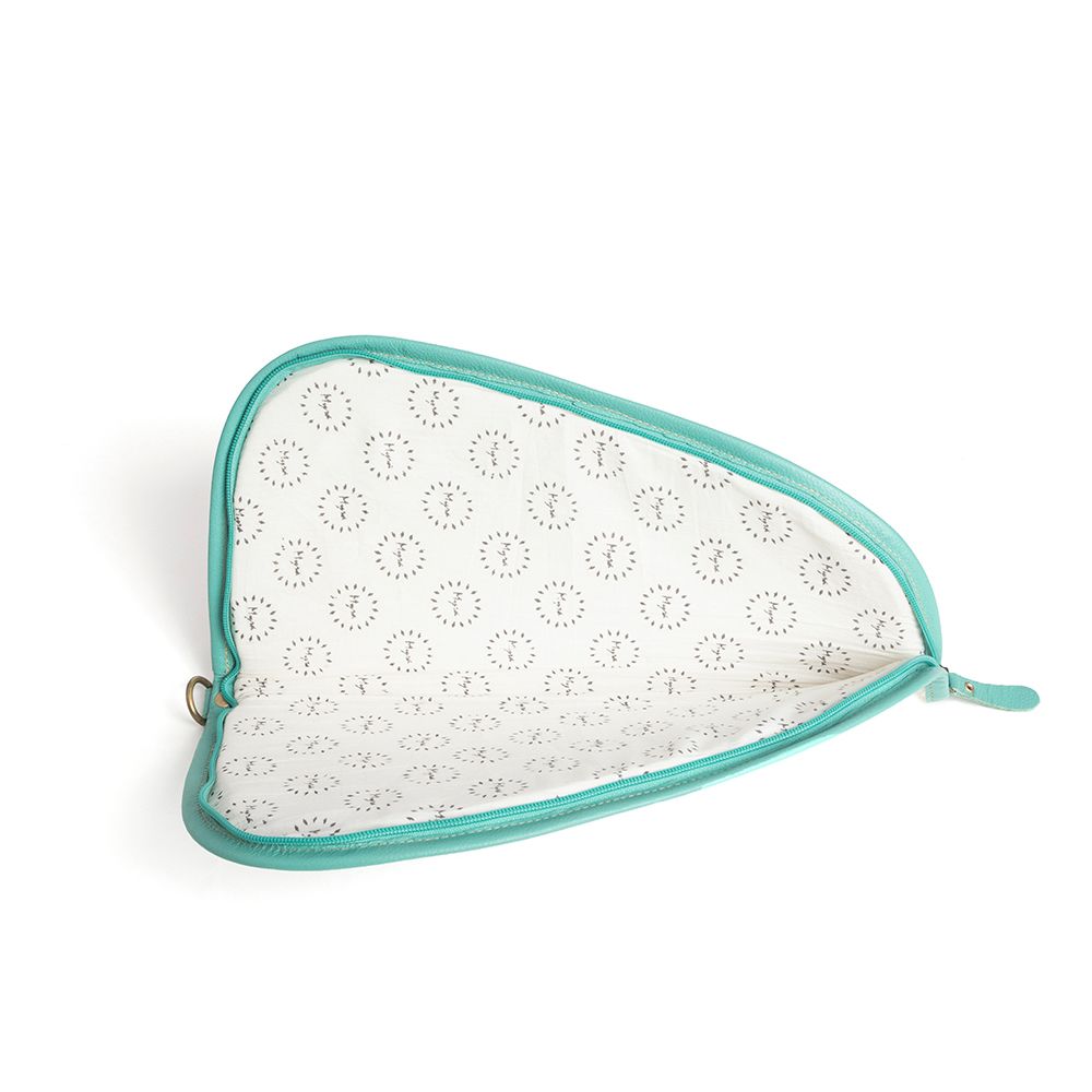 Turquoise Trail Cowhide 15" Carry Case