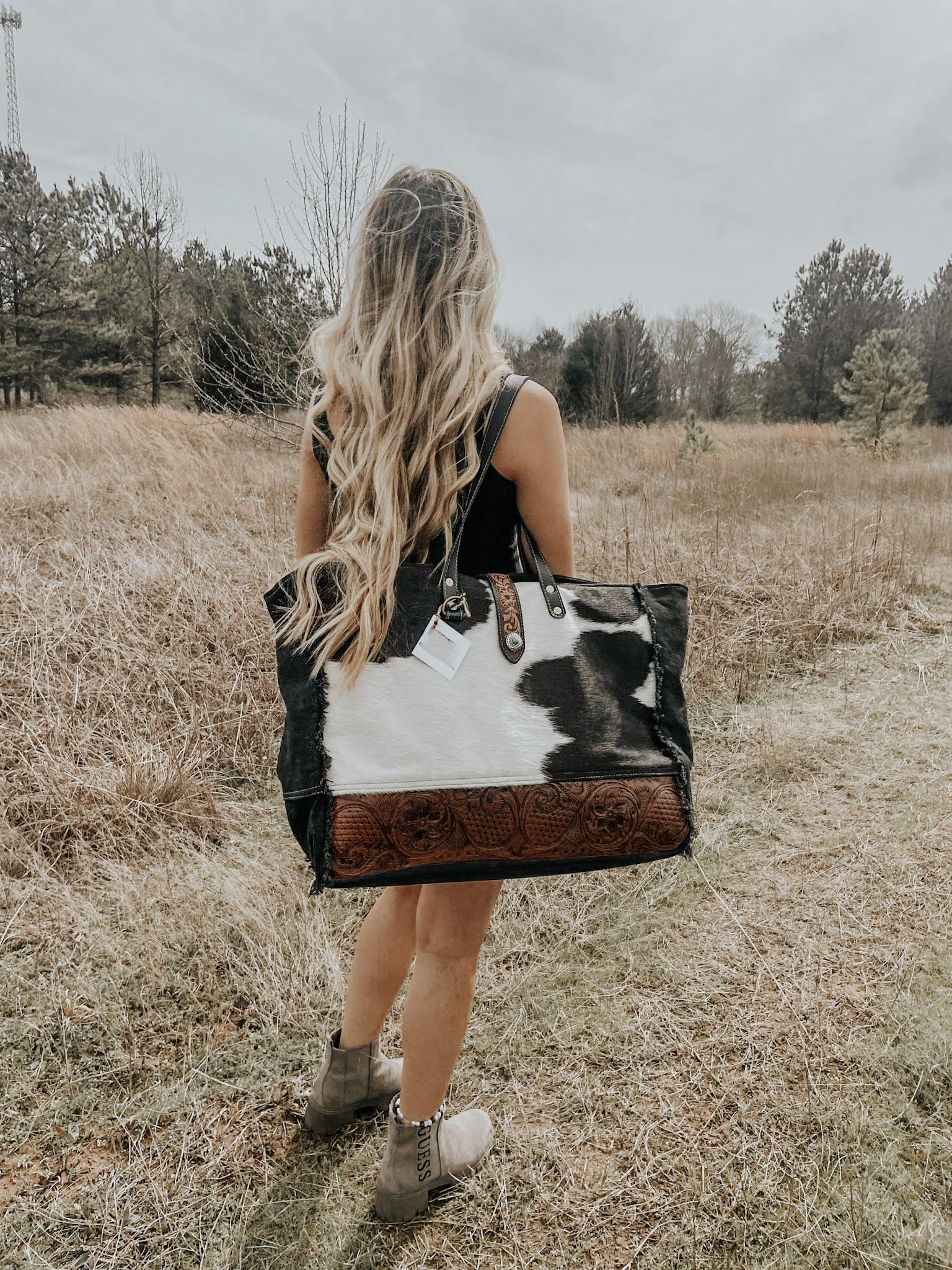 BAGS & TOTES| Classy Farm Girl