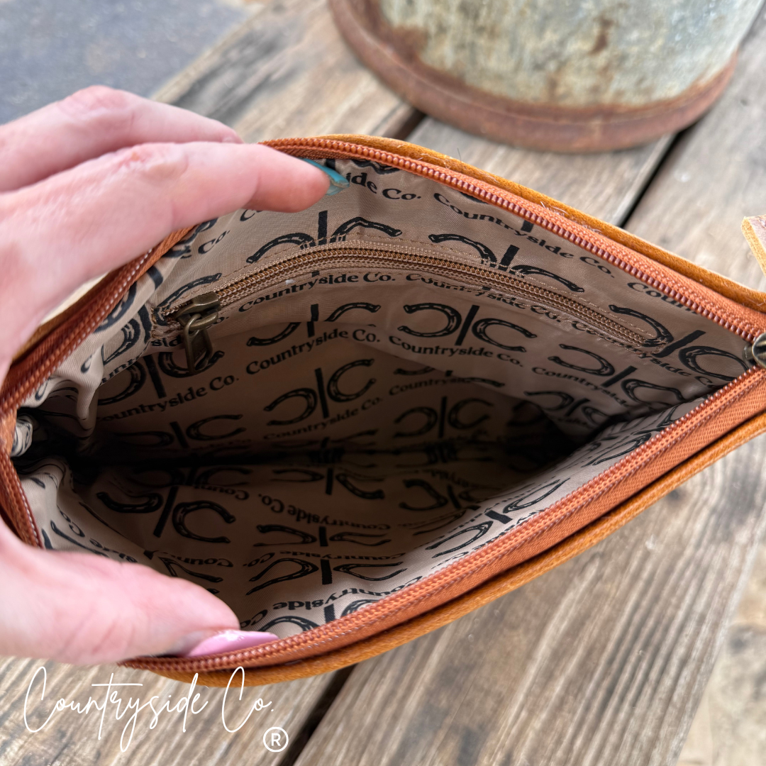 Checkered Cowhide Make Up Toiletry Bag Wristlet