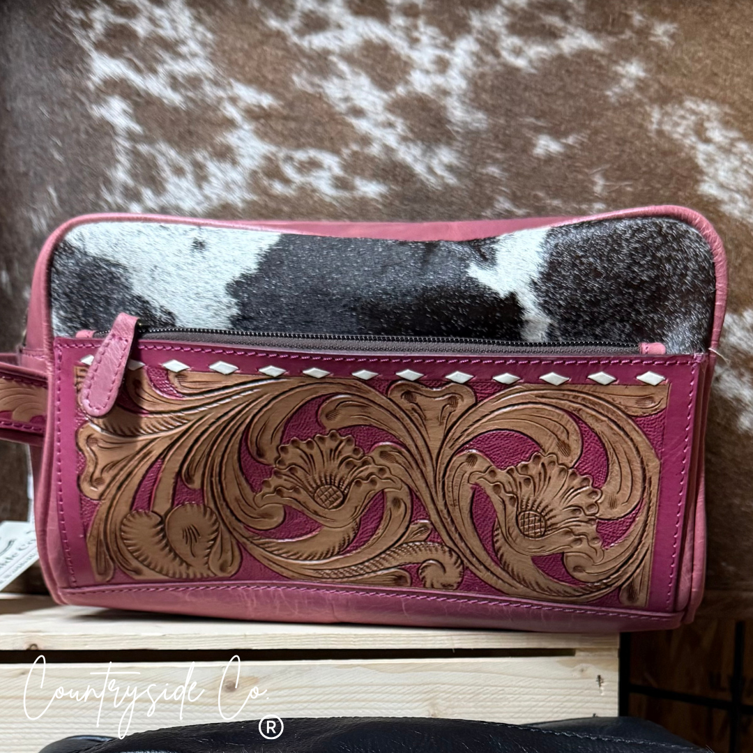 The Painted Desert Leather Toiletry Bag