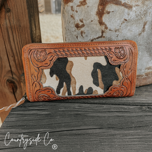 Huntress Cowhide Camo Wallet