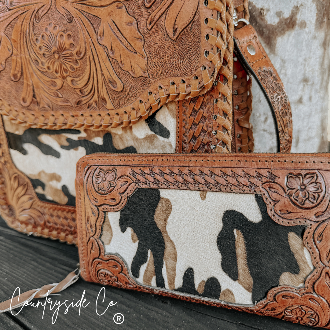 Huntress Cowhide Camo Wallet