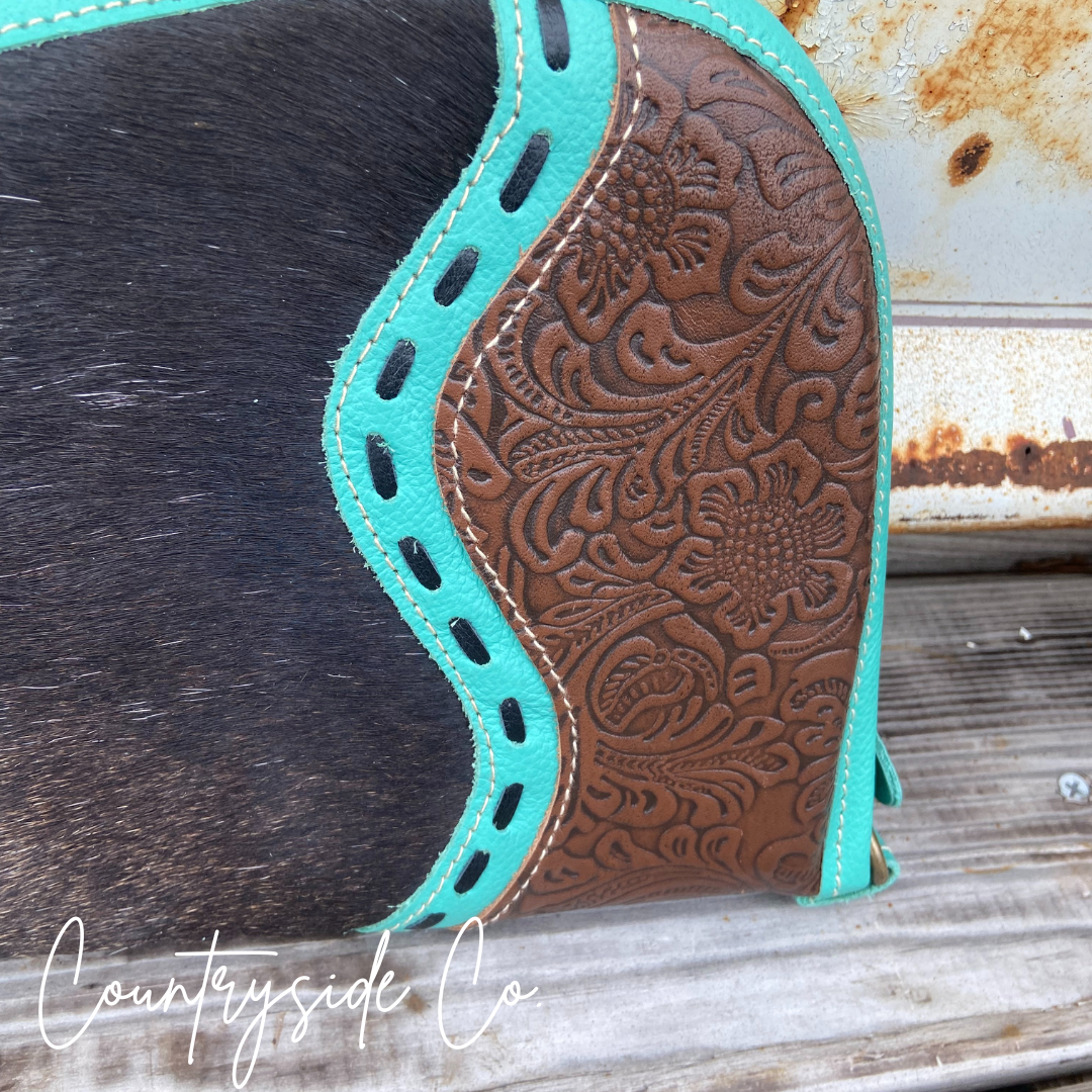 Turquoise Trail Cowhide 15" Carry Case