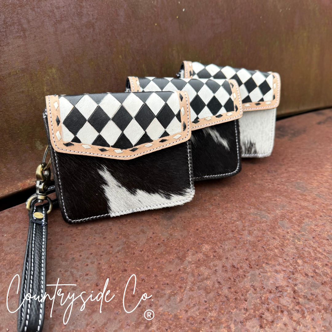 Cassy Checkered Wallet Wristlet